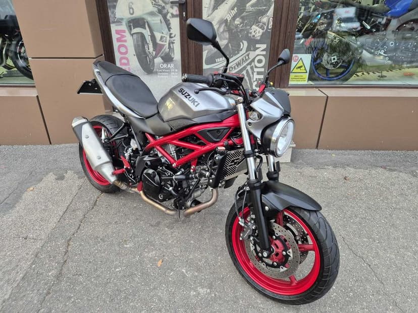 Suzuki SV 650 ABS 5.834 KM ~ Garantie ~ Rate directe fara DOBANDA ~