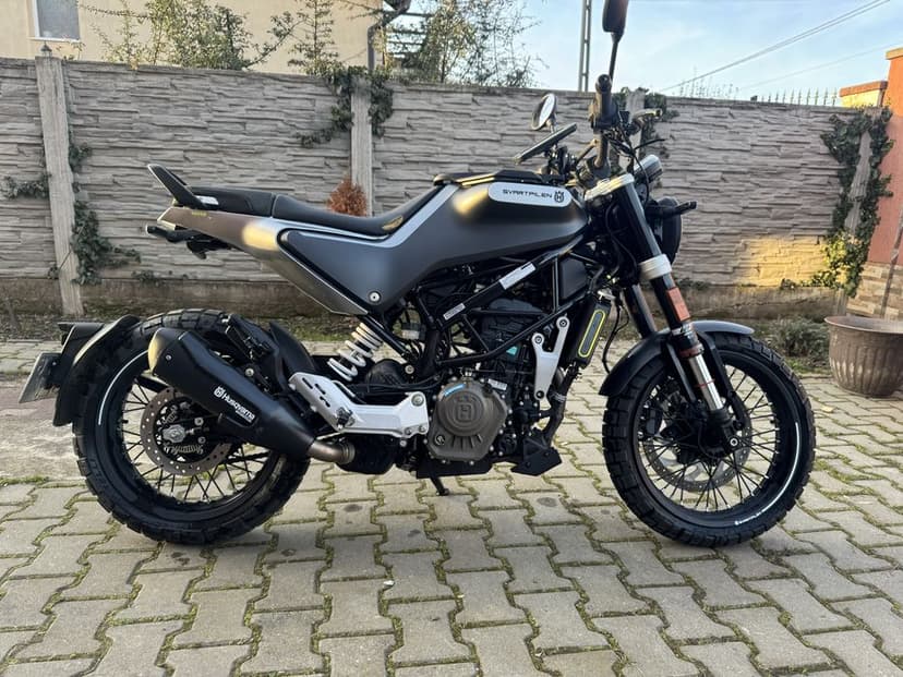 Vand motocicleta A1 husqvarna svartpilen 125