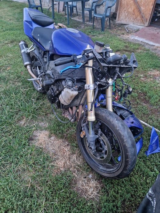 Vand Piese Yamaha YZF 1000 R1    2002