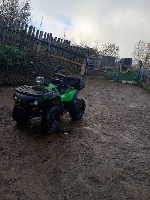 Vând ATV de 180cc foarte bun de funcționare recin a dus din Germania