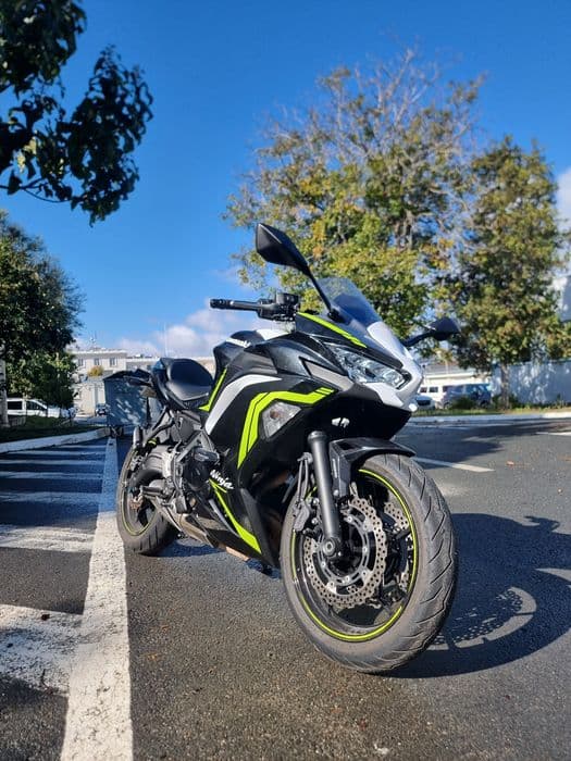 Kawasaki Ninja 650 2021