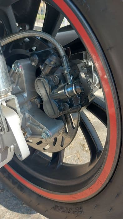 Sym HD300 din 2020, in stare noua, doar 4500  km