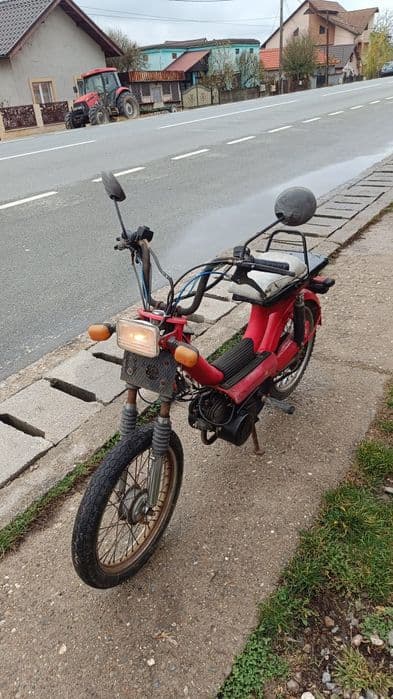 Moped și Aprilia Leonardo 150cc