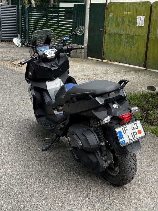 De vanzare BMW c400X