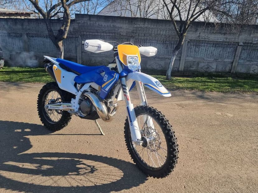 Husqvarna te 300 heritage TBI 2025 inmatriculata , nu ktm gasgas