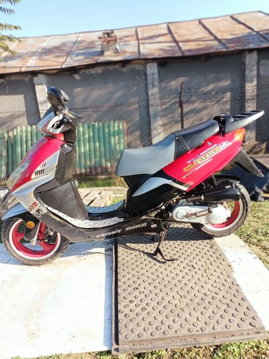 Scuter 50  , cu acte fiscal ,Carte Rar