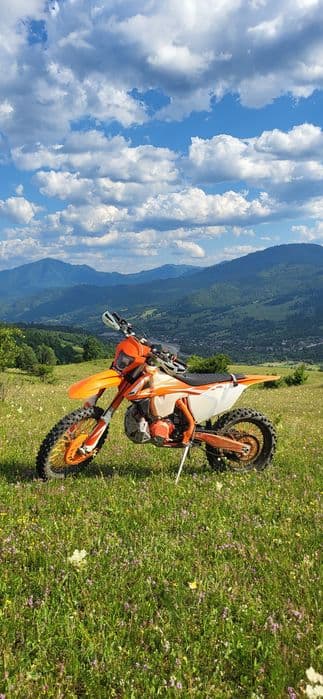 KTM  300 2018 carburație