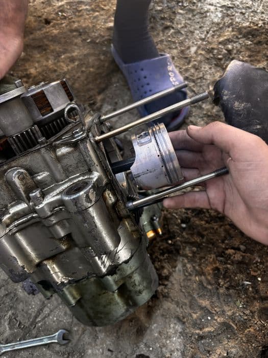 Se vinde atv bashan 200