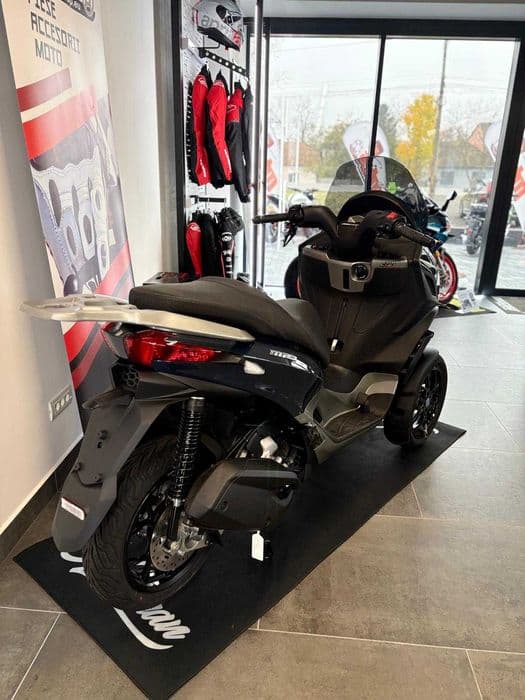 Scuter Piaggio MP3 310 HPE, Moto Bike Shop, Cat. B, Rate TBI Bank