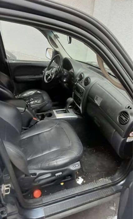 Piese jeep kj 2.5/2.8/3.7i