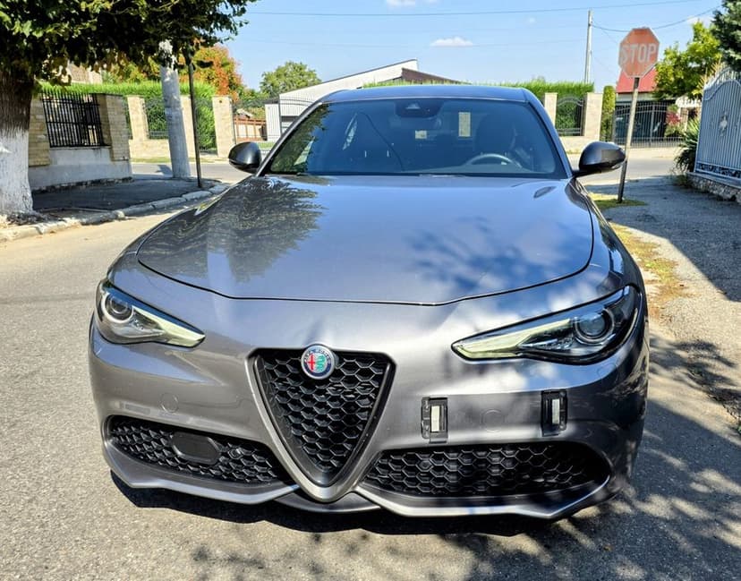 Alfa Romeo Giulia Veloce 2.0 AT8 Q2