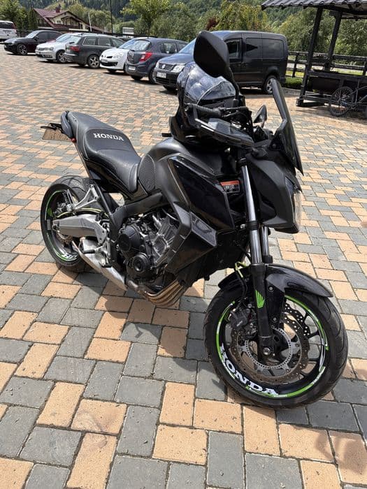 Honda cbf 650 in stre forte buna  cu abs sau schimb cu jeep offroad