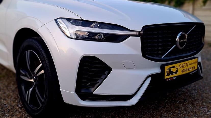 Volvo XC 60 R-Design Facelift mod.2022  2.0d 197CP