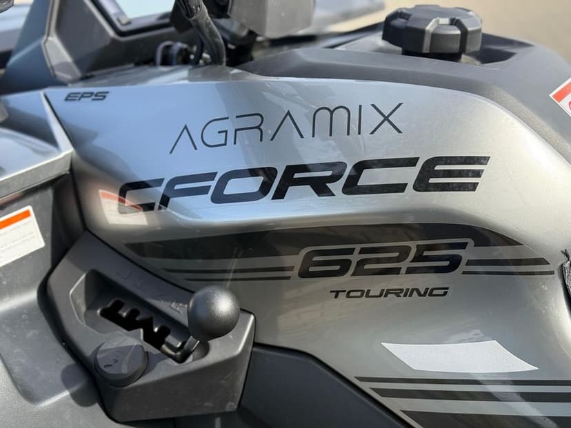 Atv CF MOTO 625 6900 euro tva ded inmatriculat numere negre 400 km