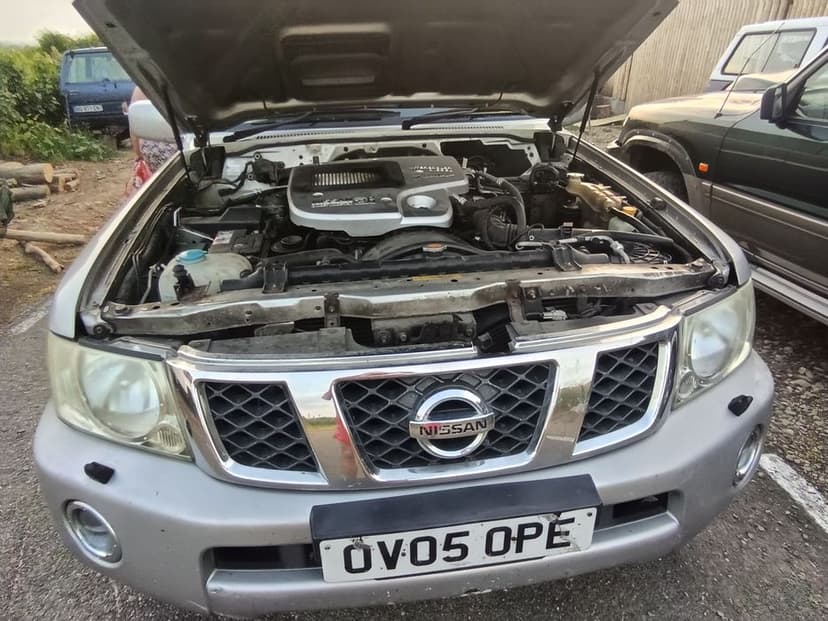 Motor Nissan patrol y61 zd 30 an 2003.   2004