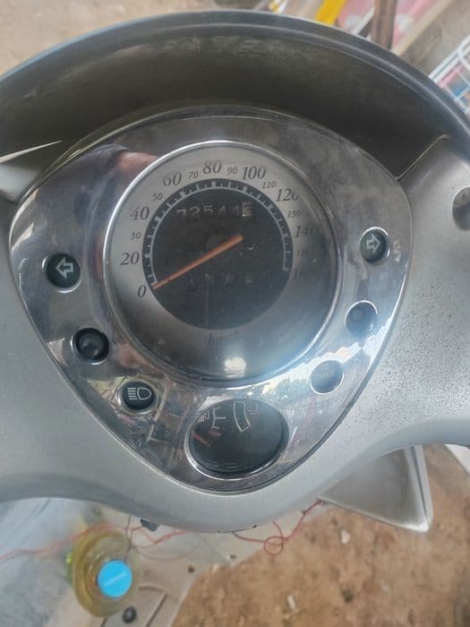 Vand scuter honda sh 150 si smartwatch nou si tel nou