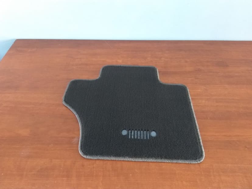 Covorase auto din mocheta dedicate JEEP WRANGLER