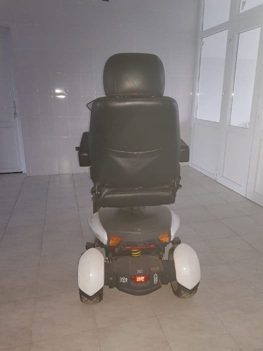 Scuter electric Vita pentru persoane in varsta sau cu dizabilitati