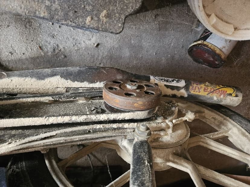 Vând scuter Vespino ..singurul defect nu are carburator