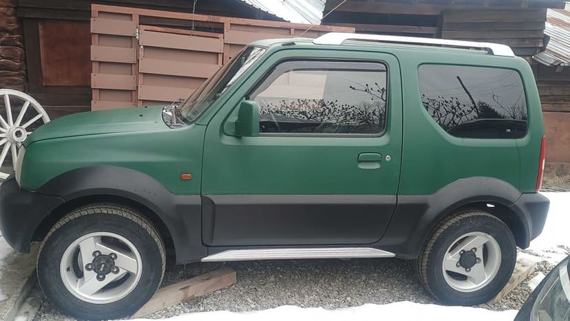 Suzuki Jimny 4x4 cu reductor la maneta