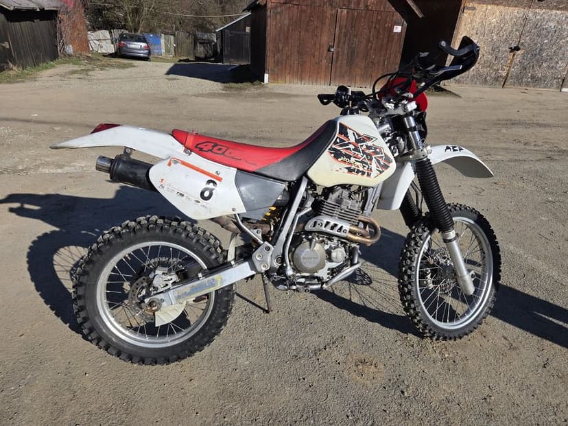 Honda xr 400r in stare excepțională