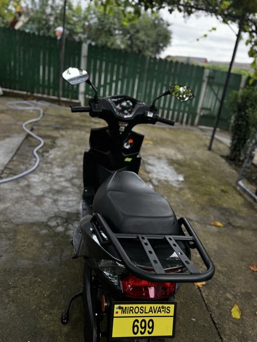 Scuter electric 2025