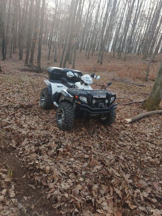 ATV Polaris Sportsman 800