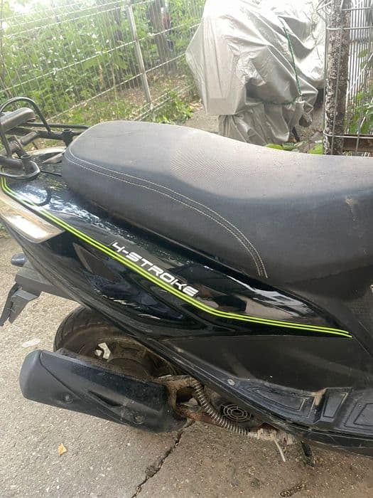 Vând scuter 50cc