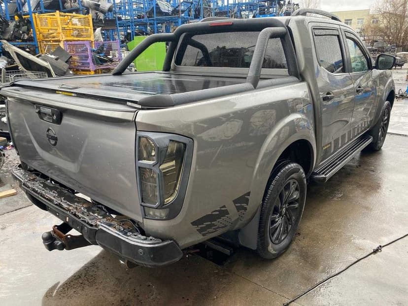 Dezmembrez nissan navara 3/grup/cardan/aripa/far/stop/bena/grila/prag/