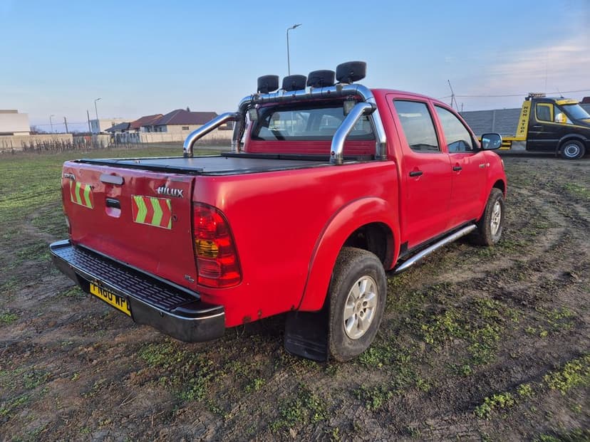 Toyota Hilux 2011 2.5 Manuala volan dreapta