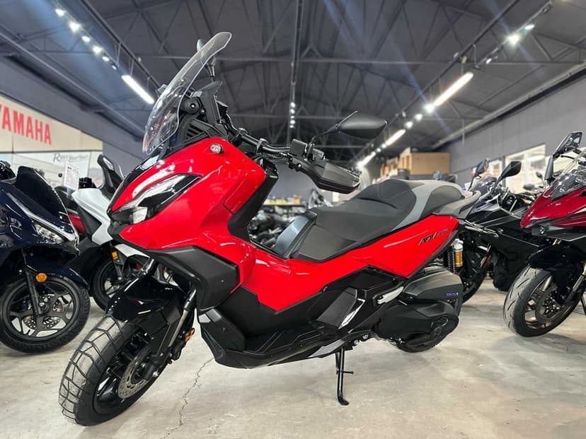 Honda ADV350 2025 - nou - 0 km - Honda Constanta by EST BIKE