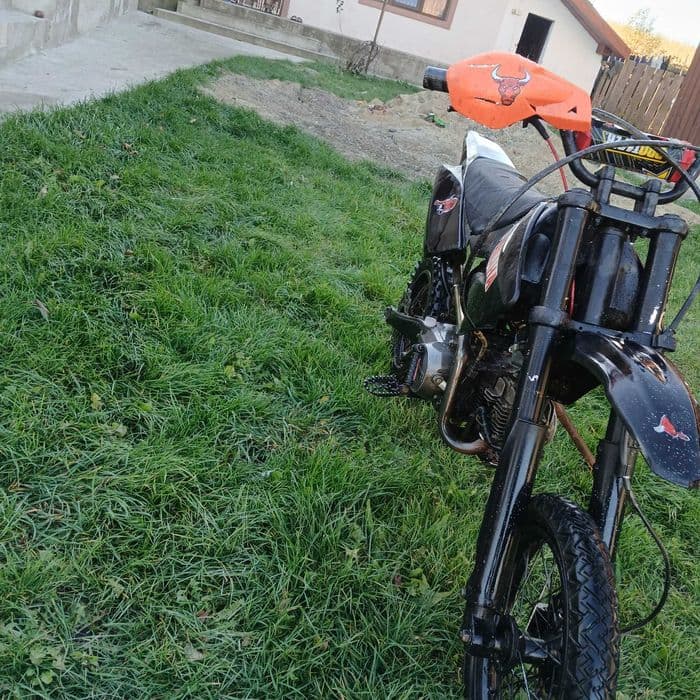 cross 140cc  perfect funcțional