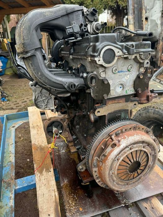 Silnik Jeep Cherokee liberty 2,4 benzyna