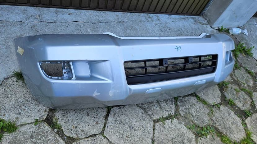 toyota land cruiser 120 j120 zderzak przedni przód