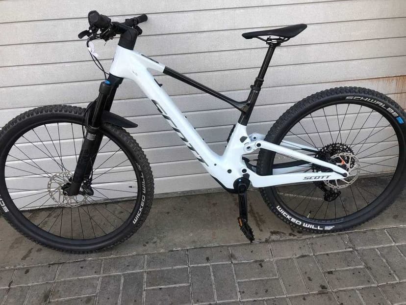 Scott Lumen eRide 905 KTM Scarp Master