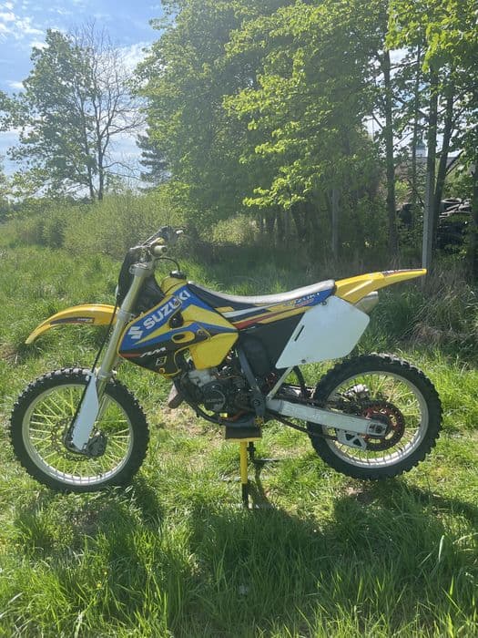 Suzuki RM 125 rok 2000
