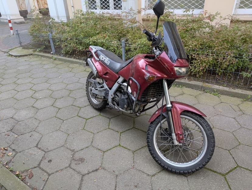 Aprilia Pegaso 650