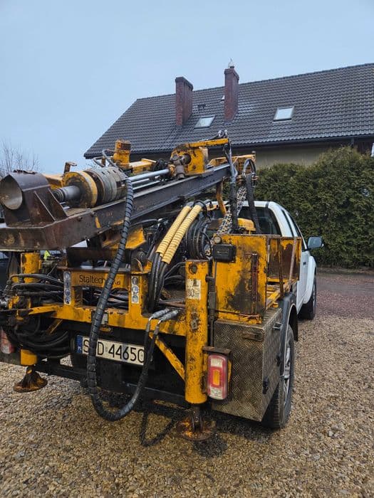 Wiertnica Staltechnika WSG-P z sondą SGB-50 na Nissan Navara