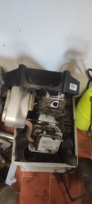 Kosiarka Husqvarna YTH 223