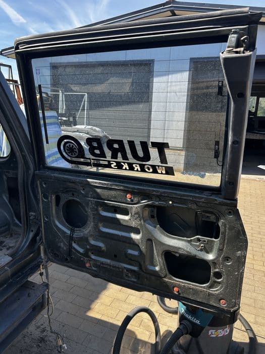 Nissan Patrol, drzwi tylne (prawe i lewe)