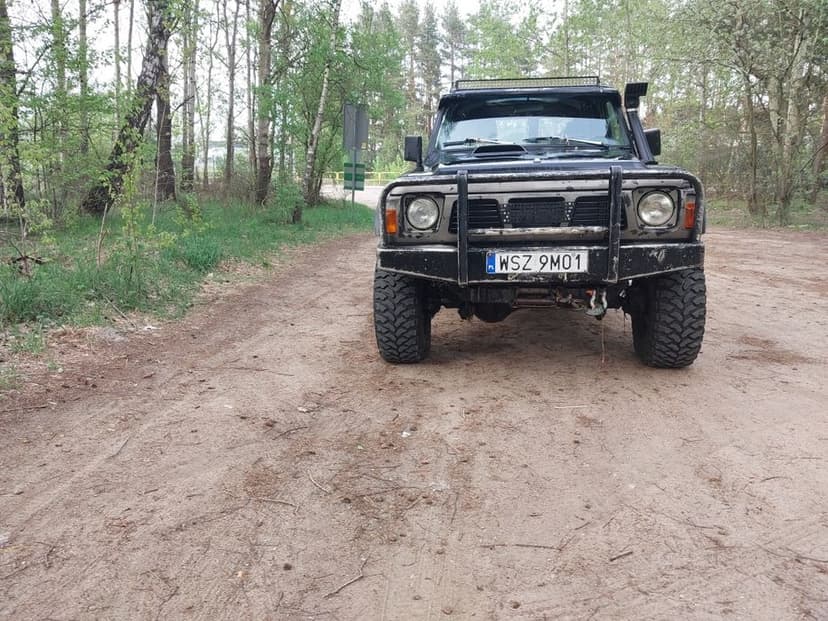 Nissan Patrol Y60