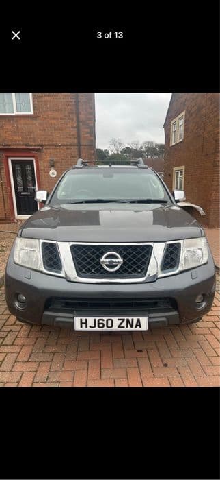 2010 Nissan Navara Outlaw 3.0dci v6 automat pali jezdzi Anglik