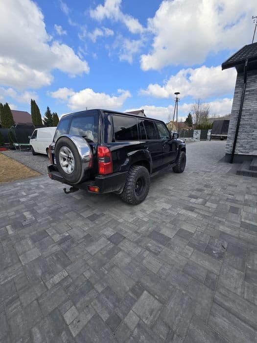 Nissan patrol m57 231km 6hp