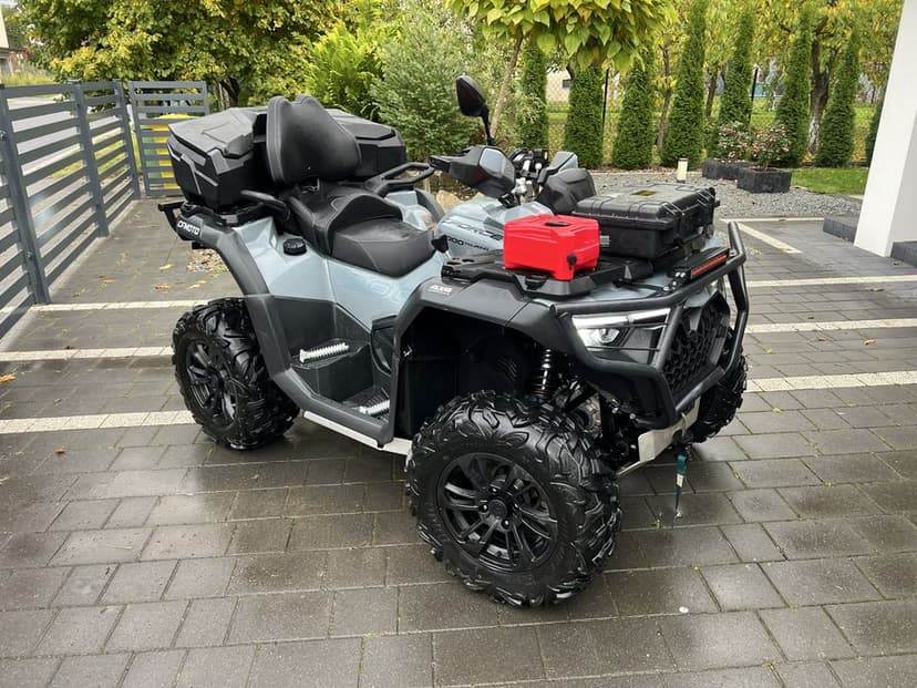 Sprzedam Cf moto 1000, 1200 km stan bdb