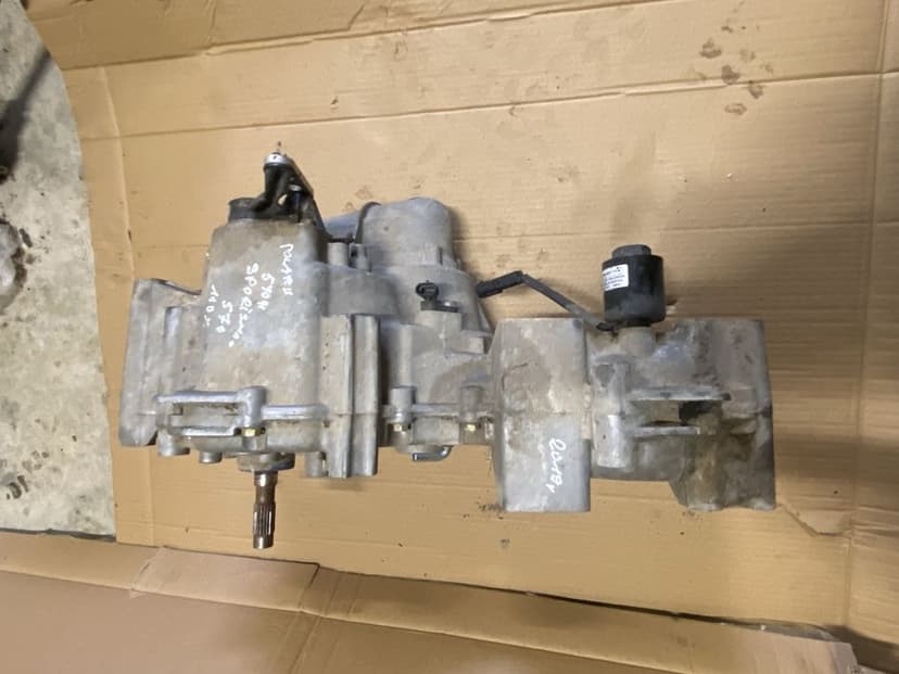 Skrzynia biegów dyfer tył Polaris sportsman 570 polaris 800 most tył