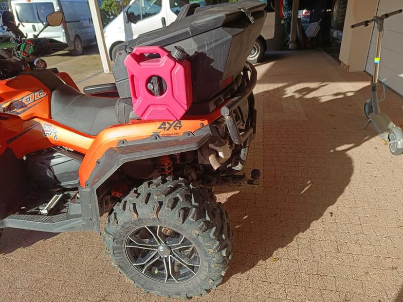 Quad Cfmoto CForce 1000