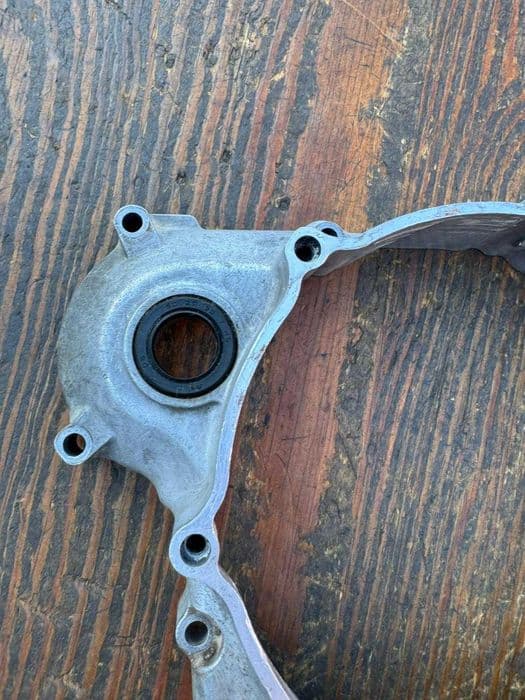 polkarter karter sprzegla yamaha yzf wrf 450 r 06-11 pokrywa cwiartka