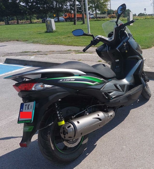 Kawasaki j125 motor maxi skuter pierwszy właściciel prawo jazdy kat. B