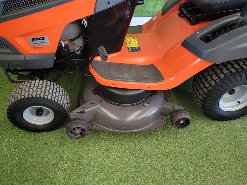 Traktorek kosiarka Husqvarna pompa oleju V-twin