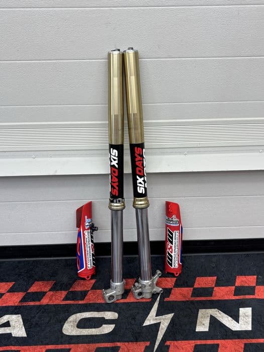 Lagi Zawieszenie Przednie Przód SHOWA HONDA CRF250 / 450  R.2021